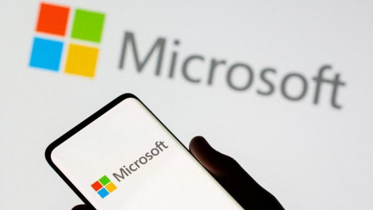 Microsoft reporta fallo en Outlook y Teams; soluciona el 90%