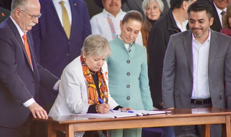 «Acuerdo Nacional por el Derecho Humano al Agua es calificado como ‘histórico’ por Alicia Bárcena»