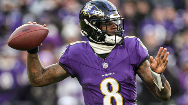 Lamar Jackson brilla y los Cuervos de Baltimore vencen 30-23 a los Cargadores de Los Ángeles