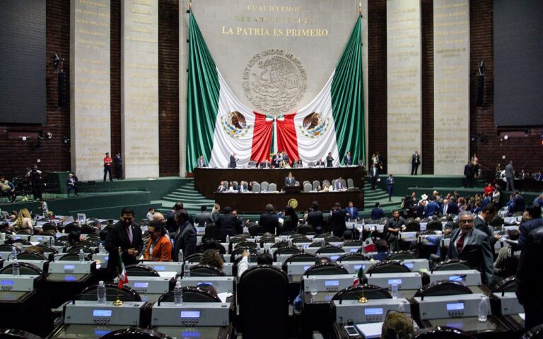 Diputados federales no limitan remuneraciones y hasta morenistas ganarán más que Sheinbaum