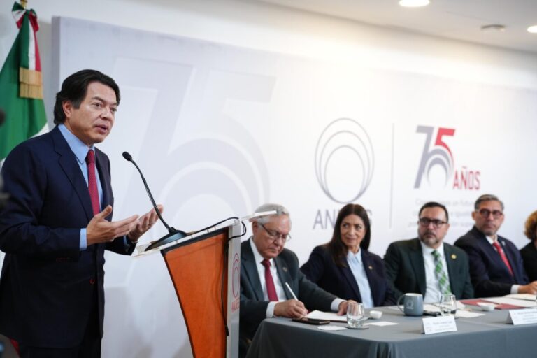 La UAT participa en el acuerdo nacional de la educación superior y el sector empresarial