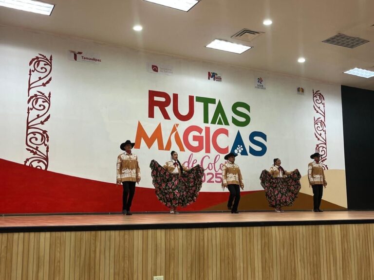 Llega al Pueblo Mágico de Mier «Rutas Mágicas de Color»