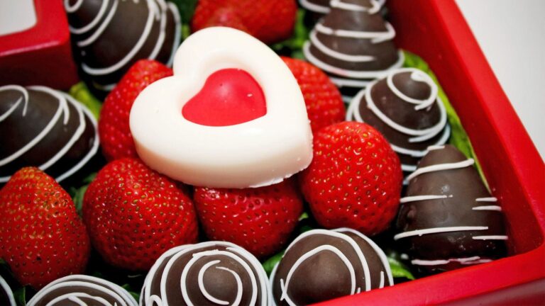 Profeco actúa de cupido: los chocolates más baratos para este 14 de febrero