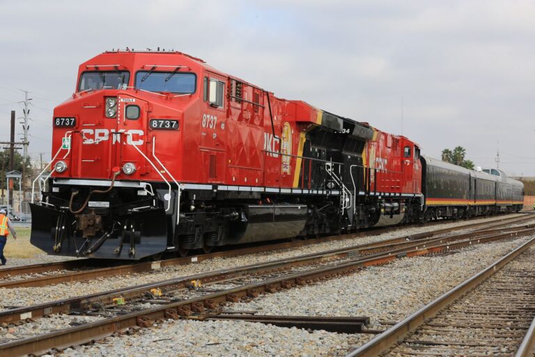 Puente ferroviario en Nuevo Laredo duplicará intercambio comercial entre México, EU y Canadá