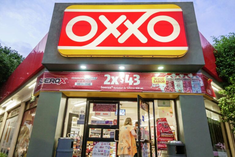 Oxxo “cruza el charco” y abre tiendas en Texas