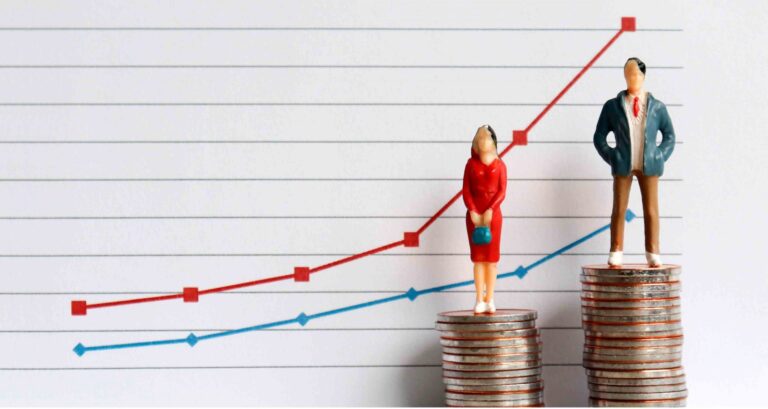 Las mujeres con carrera, en la lucha por un mejor salario