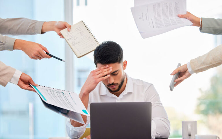 Cómo disminuir el estrés laboral de manera efectiva en México