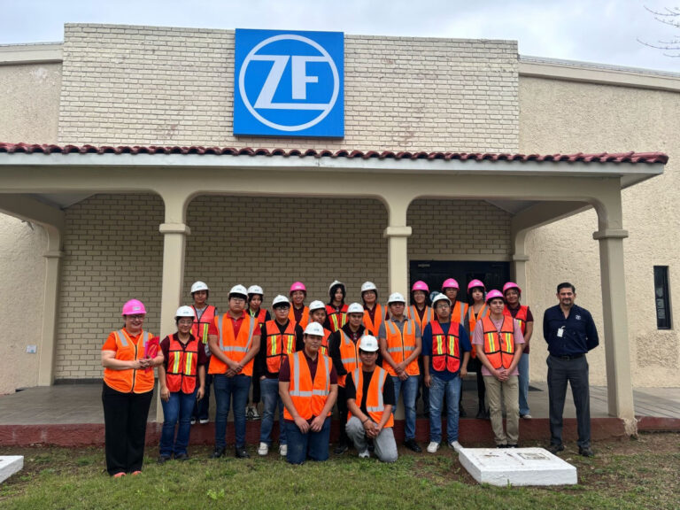 Fortalecen la formación profesional de universitarios de Tamaulipas con la vinculación empresarial