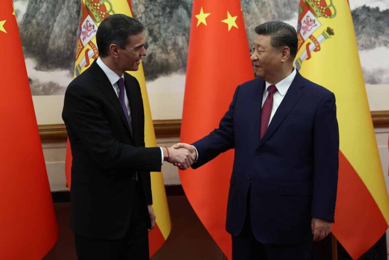 España da espaldarazo a China en guerra comercial contra EU