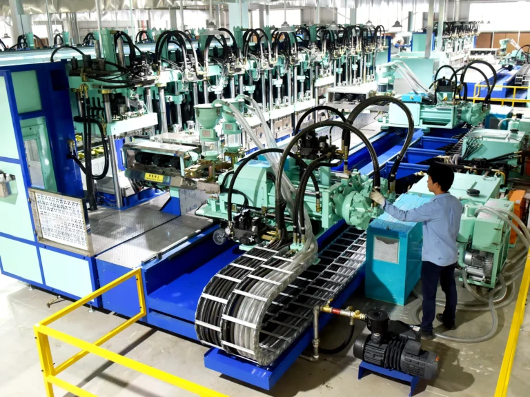 Fábricas chinas usan redes en español para evitar aranceles y sobreprecios