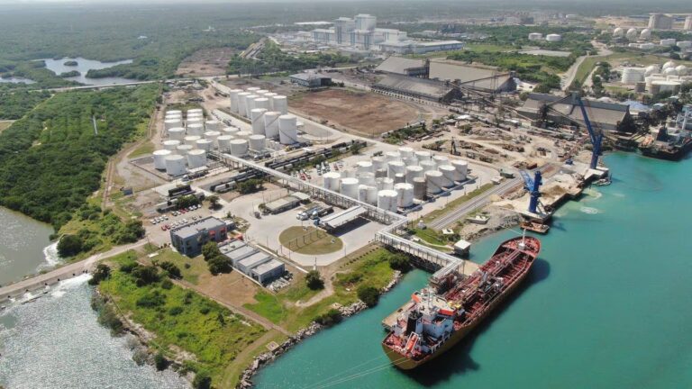 Refuerzan seguridad en el Puerto de Altamira