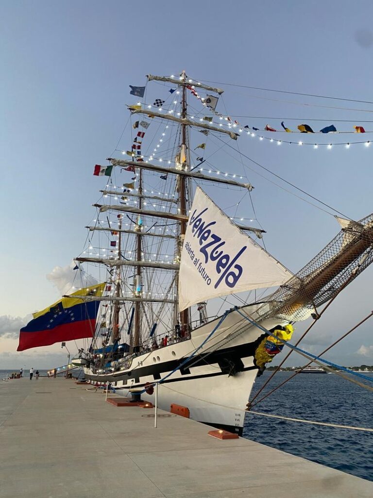 Conoce al buque escuela “Simón Bolivar” que llegará a Tampico desde Venezuela