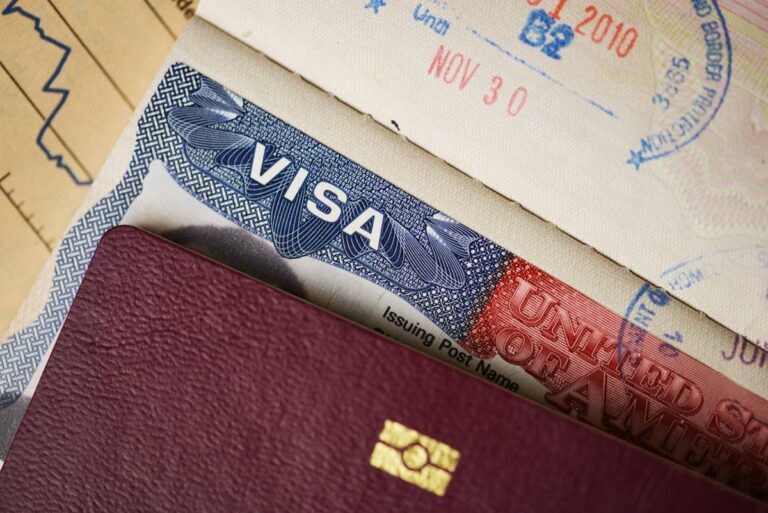 ¿Tienes dudas con tu Visa de EU? Conoce las causas principales de una revocación