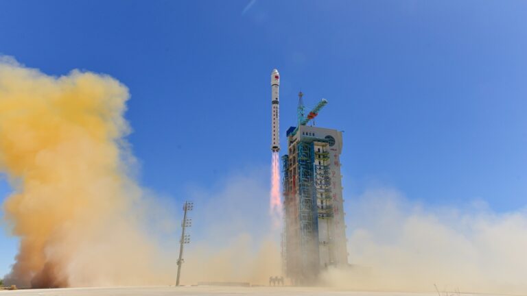 China quiere crear una supercomputadora espacial