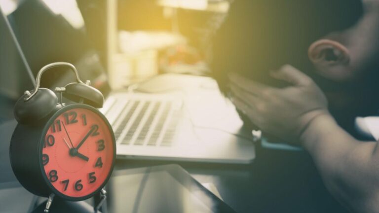 Reducción laboral: un alivio para la pobreza de tiempo en México